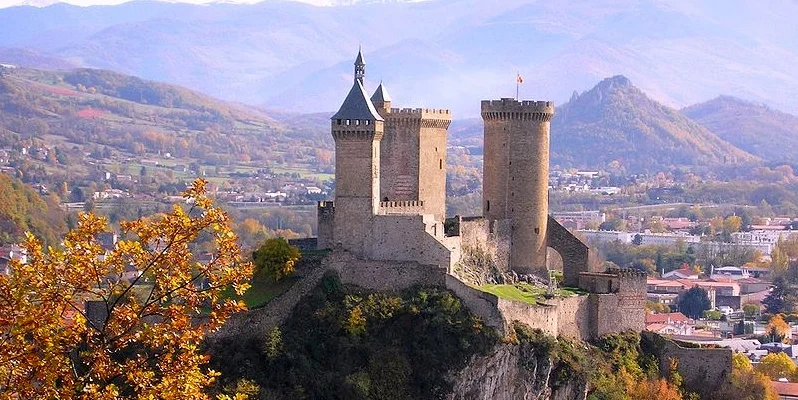 Midi-Pyrenees and Languedoc-Roussillon: The land of Cathars — Ways